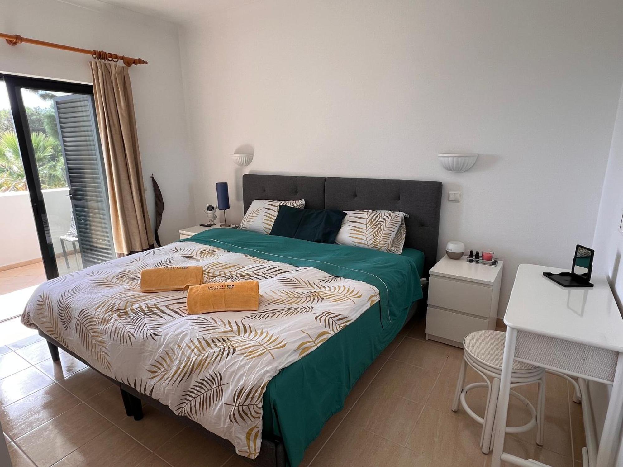 Apartamento Luxury Modern T2 Ocean View - Free Parking - Pool